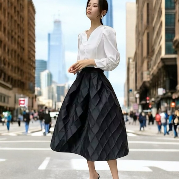 ❤️ NWT! Audrey Black Taffeta Diamond Patterned Skirt - Picture 1 of 8